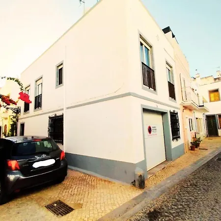 Casa Horta Downtown Marina Дом отдыха *
